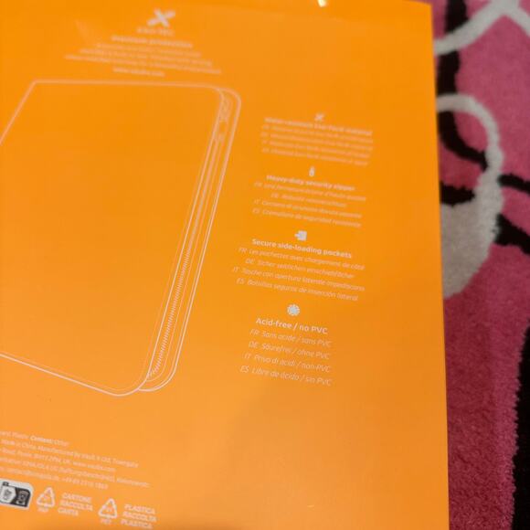 Vault X 12-Pocket Exo-Tec Zip Binder Orange - Brand New - Picture 4 of 10